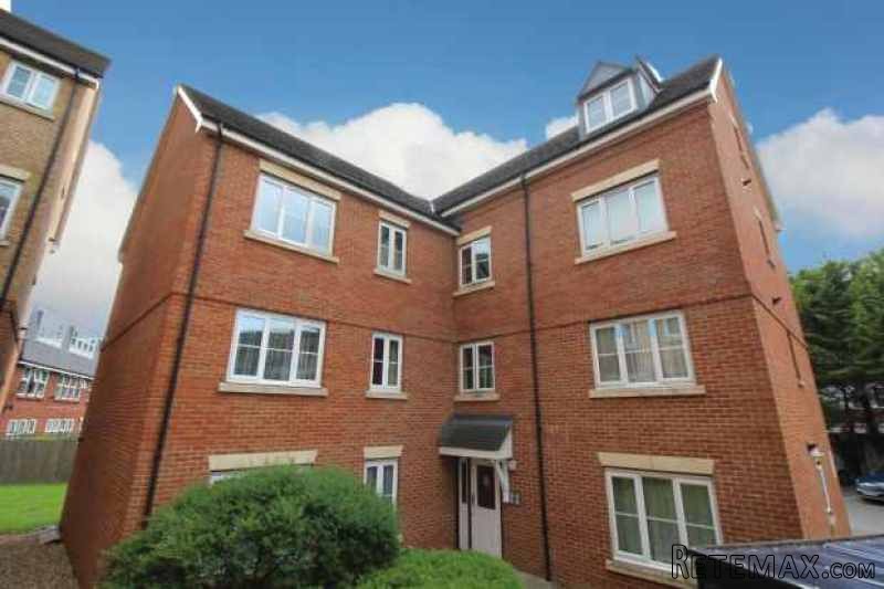 2 bedroom, Flat house for sale