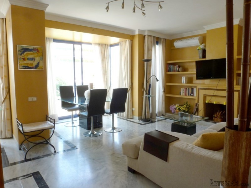 Marbella Centrally Located Penthouse - 2