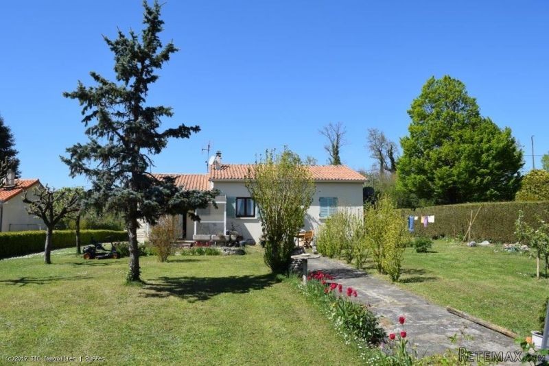 Bungalow With Garage - Near to Aunac - 2