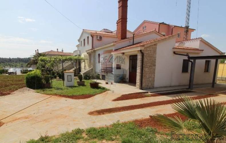 ISTRA, MEDULIN, apartmanska kuća na predivnoj okućnici... - 5