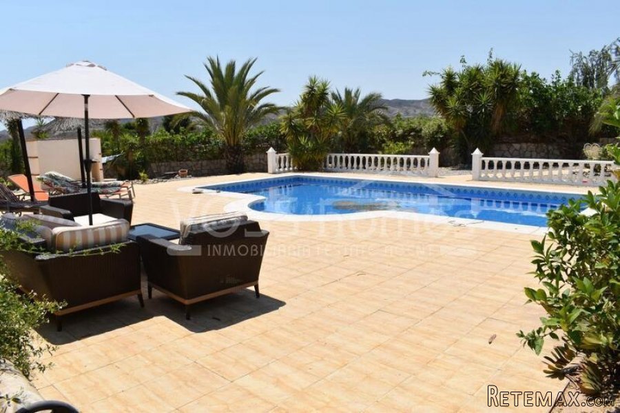 NEW & EXCLUSIVE TO VOSS HOMES - A stunning, incredibly well.. - 5