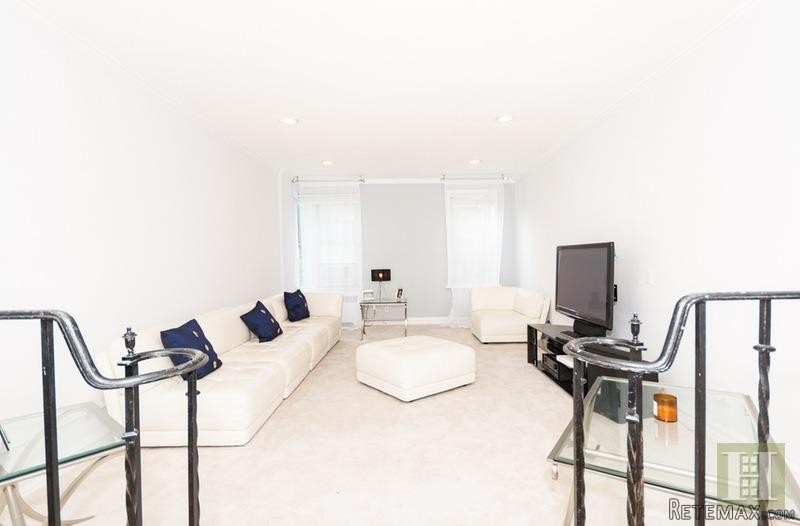 2 bedroom Apartment For Sale: 511 WEST..