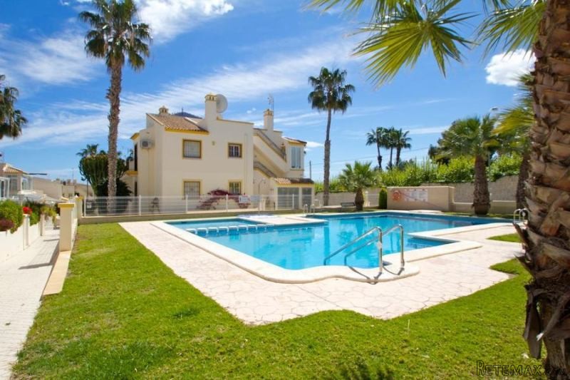 3 Bedrooms - Townhouse - Alicante - For..