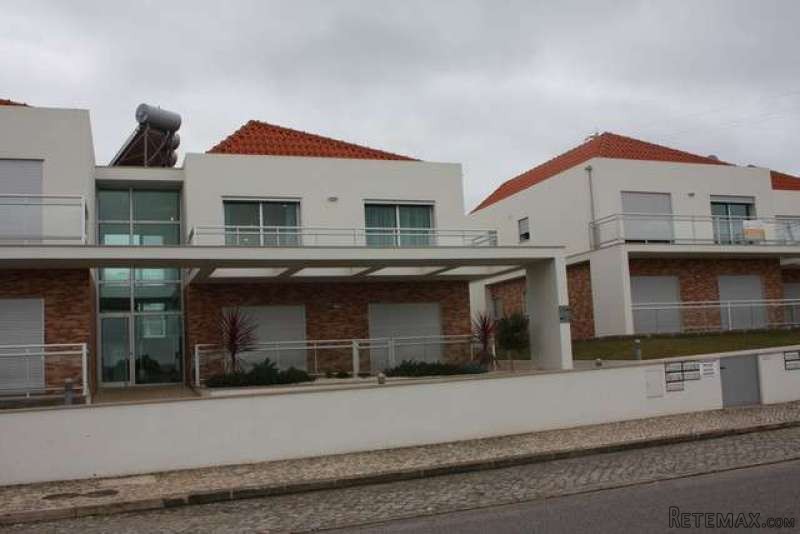 Recently built apartment in a great..