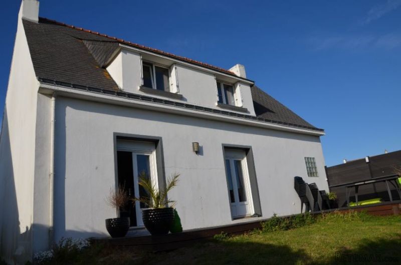 Traditional House 2.5 km from the Beach