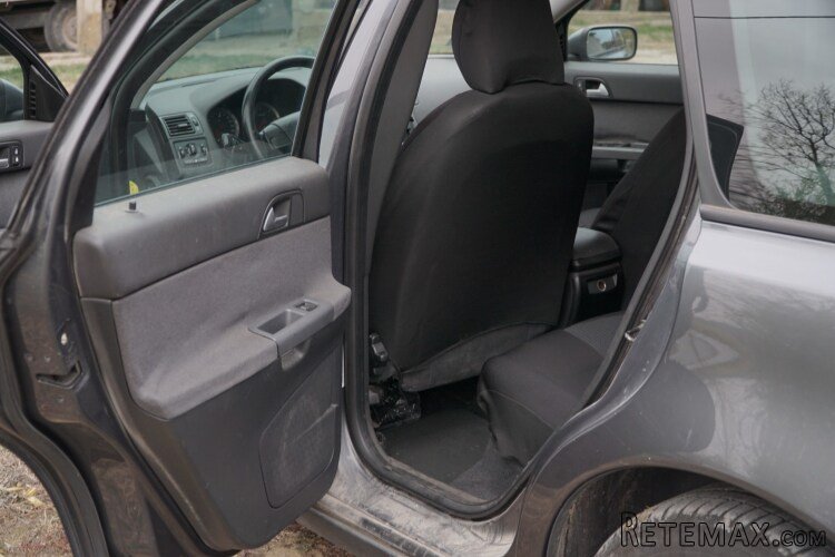Volvo V 50 - 12