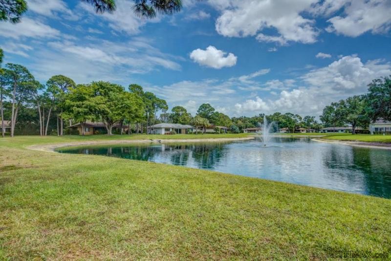 7571 Greenlake Wy #b, Boynton Beach, FL..