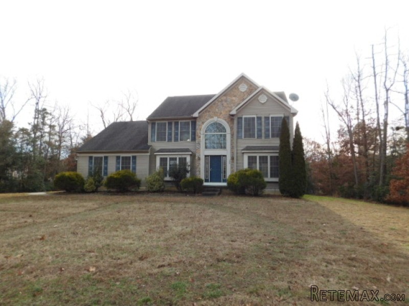 180 Deerwood Dr Franklinville, NJ..