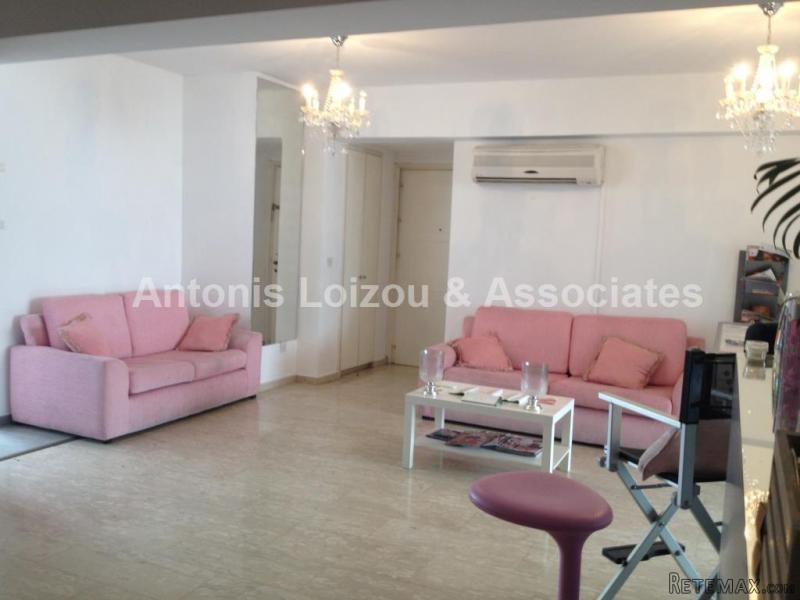 3 Bedroom top floor Apartment in Engomi