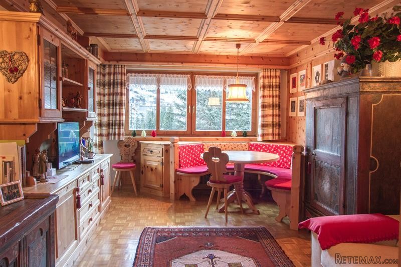 2 bedroom Apartment For Sale: str. Agà..