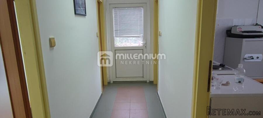 Najam, Kastav, 357m2, 2 poslovne zgrade s uredima i.. - 7