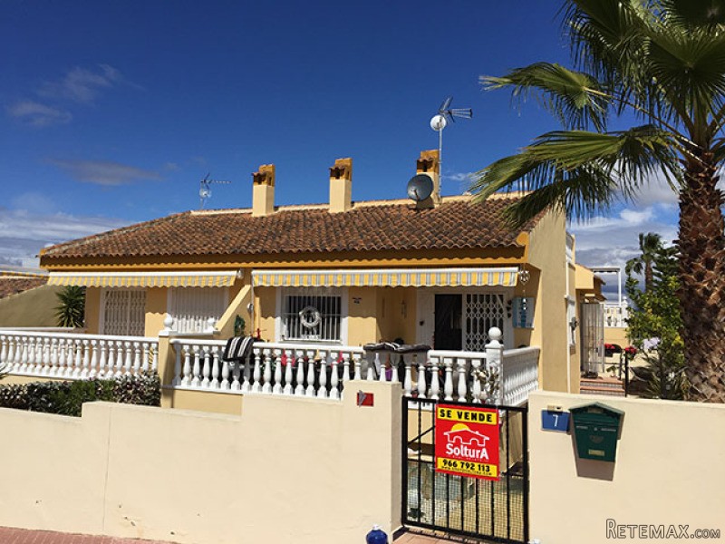 Rojales 3 Beds 2 Baths semi-detached