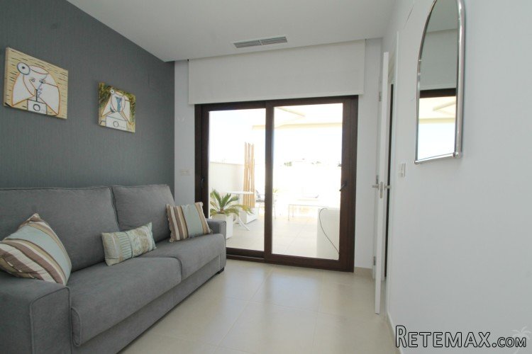 Beautiful modern new build villa! This villa has 3 bedrooms.. - 8