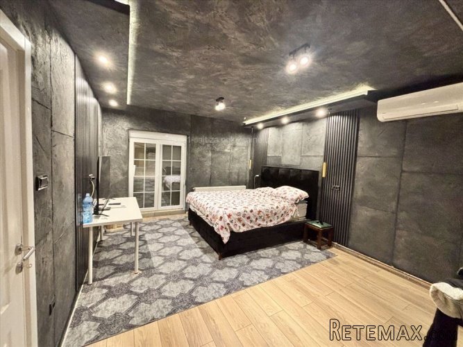 Palilula-Borca 220m2+75m2 na 6.5ari placa - 18