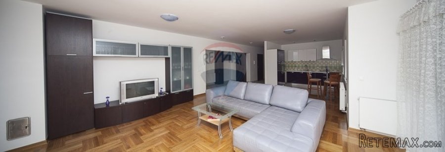 APARTMAN U FAŽANI 100M OD MORA I S PRIVATNIM BAZENOM - 3
