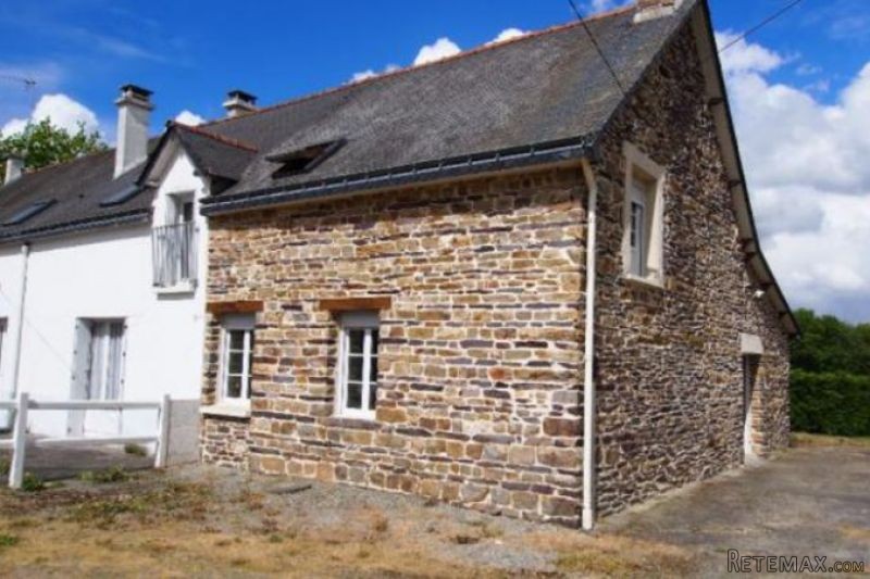 Country House on 1.2 Hectares of Land