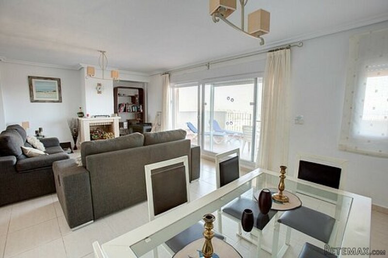 Large 3 Bed Apartment on the Exclusive.. - 2