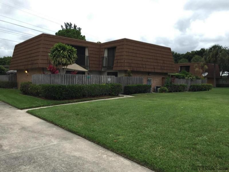 107 Heritage Wy, West Palm Beach, FL -..