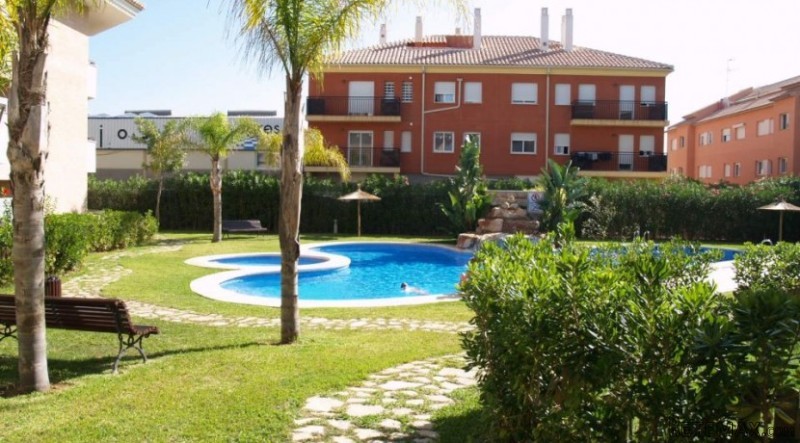 V1531 - 2 Bed Apartment At Montanar I -..