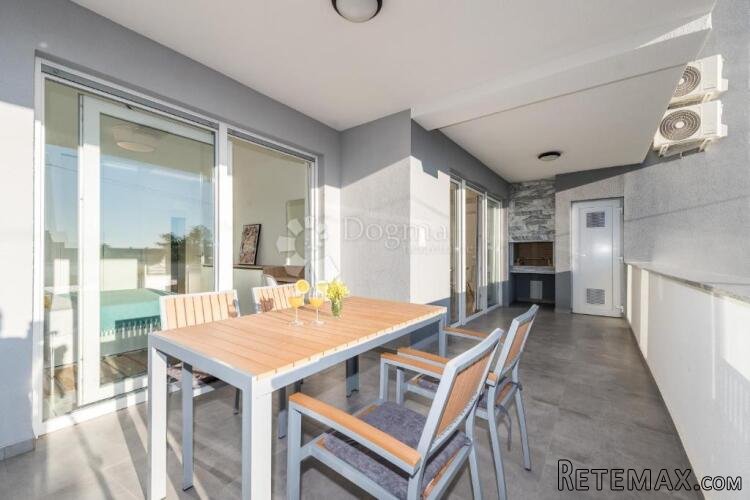 INVESTICIJSKA PRILIKA !! 6 APARTMANA 4★ s bazenom - 3