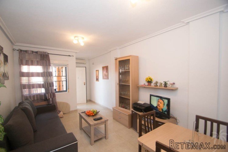 This cozy ground floor apartment is located in a nice.. - 3