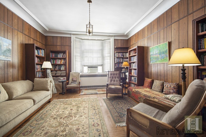 1 bedroom Apartment For Sale: 285..