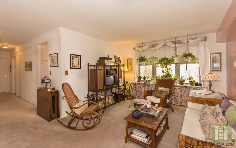 2 bedroom Apartment For Sale: 2390.. - 2