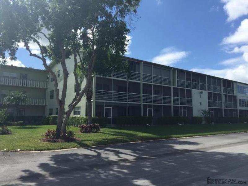 300 Dorset H, Boca Raton, FL - $1,050 - 2