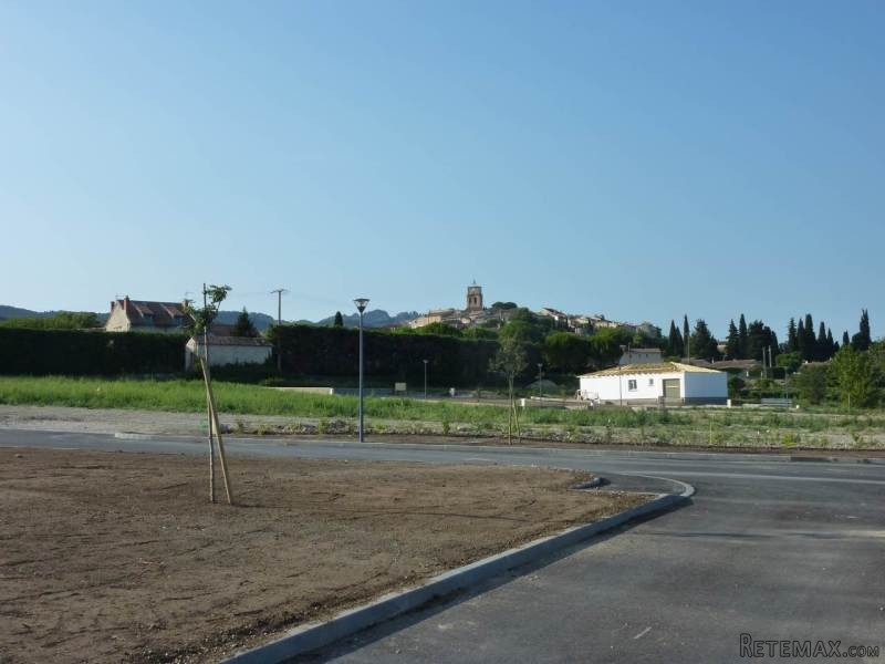 Building Plot With 650m2 Habitable..