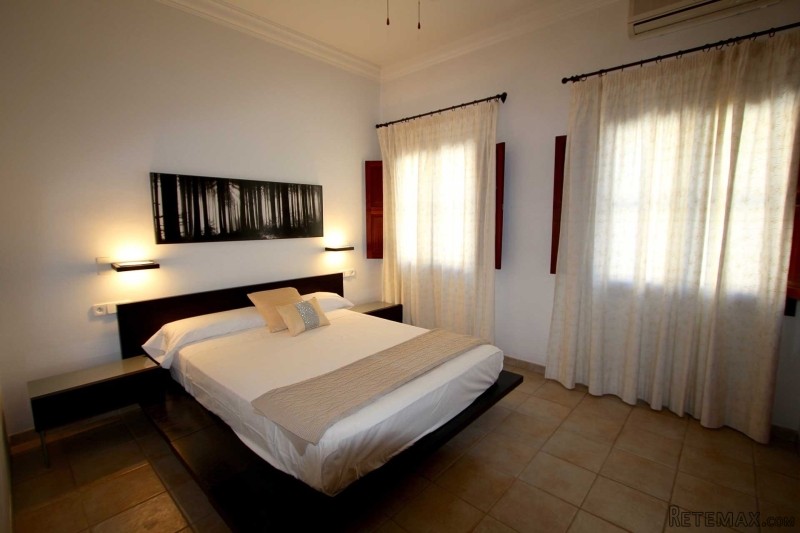 Wonderful flat with sea view by Porto..