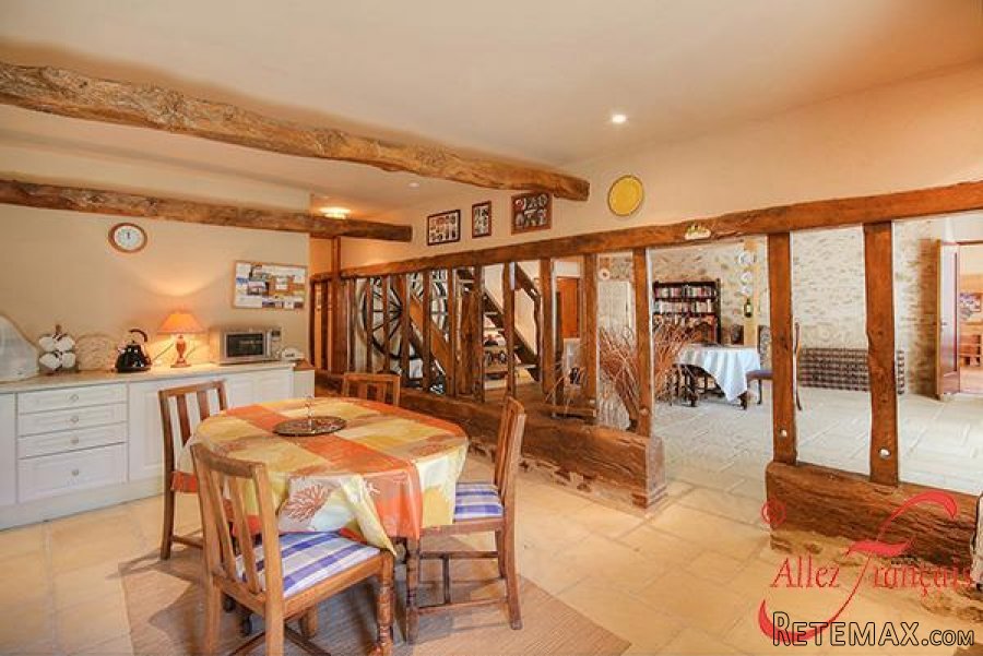 Chabanais (Charente) - Character filled barn conversion in a.. - 7