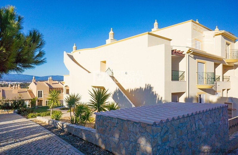 2 Bed ground floor corner apartment - 2