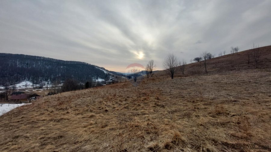 Begovo Razdolje- 3000 m2 građevinskog terena sa panoramskim - 3