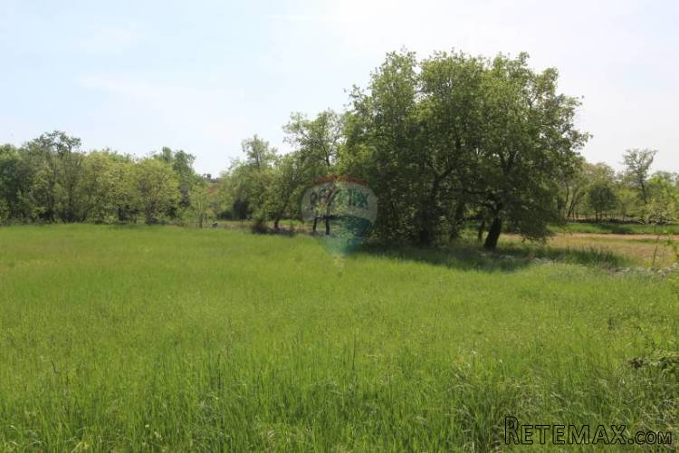 Građevinska parcela nedaleko od Poreča - 3