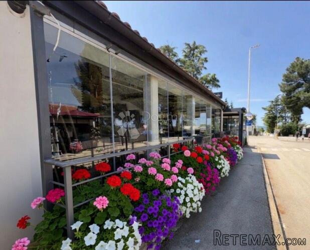 Atraktivan poslovni prostor Poreč