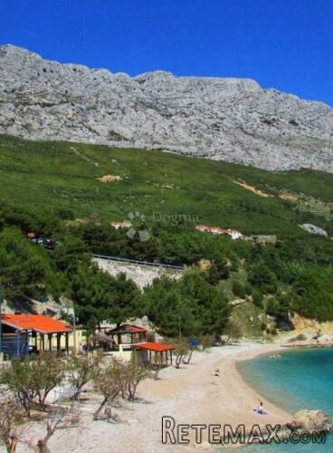ZEMLJIŠTE U T2 ZONI, LOKVA ROGOZNICA