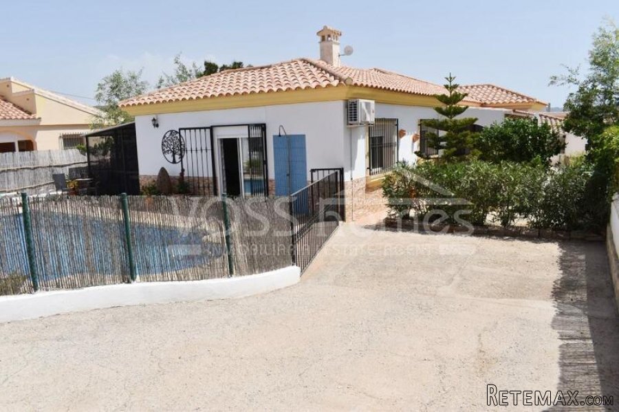 NEW & EXCLUSIVE TO VOSS HOMES - A larger than average 3.. - 7