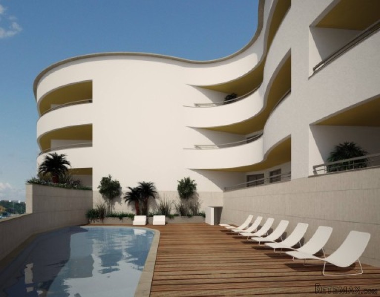 Charming 2 Bedroom Apartment Near.. - 2