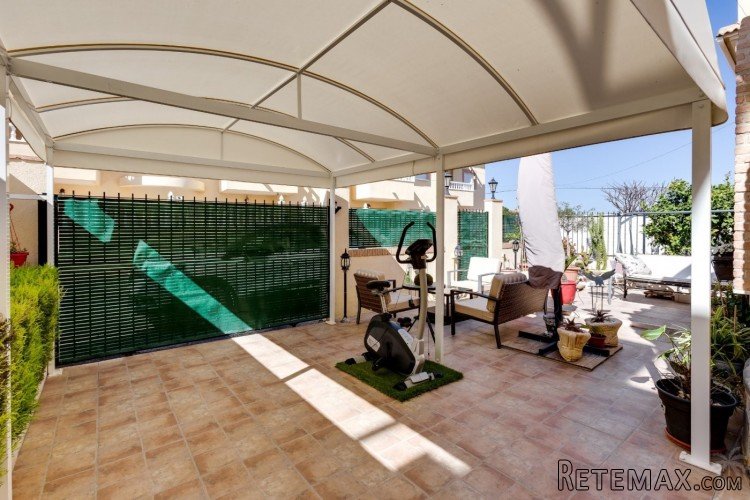 This fantastic villa is located in a quiet area of ​​the Ori.. - 8