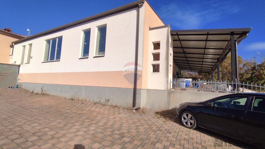Istra, Umag - poslovna hala - 9