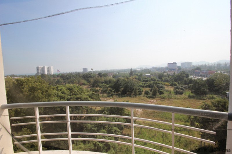 2 Bed Condo With Spectacular Sea Views..