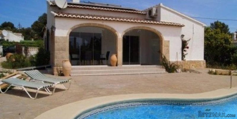 3 Bedroom 2 Bathroom Villa in Javea.