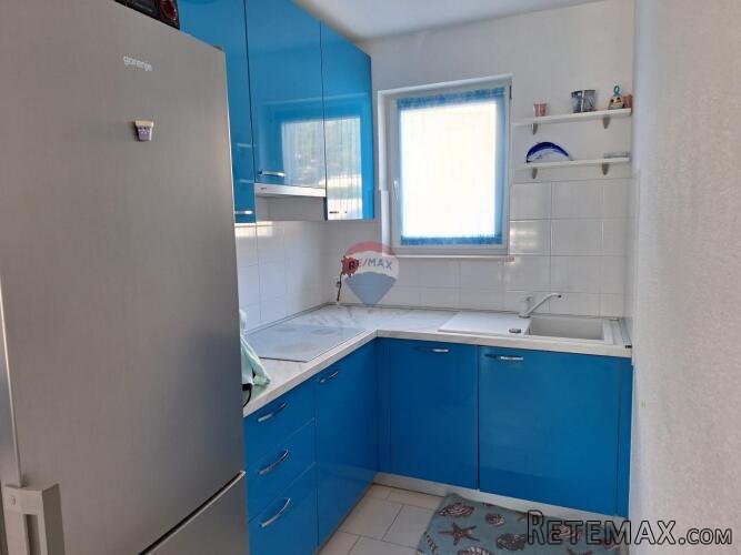Baška - stan u prizemlju s okućnicom - 2