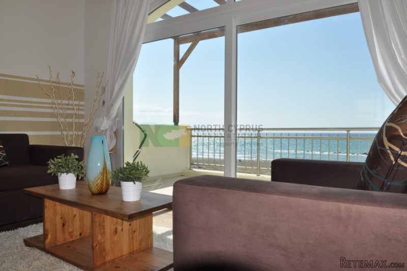 West Coast Bay Seaview Terrace Apartment