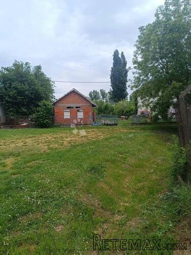 SAMOSTOJEĆA KUĆA U VALPOVU S VELIKOM OKUĆNICOM - 3