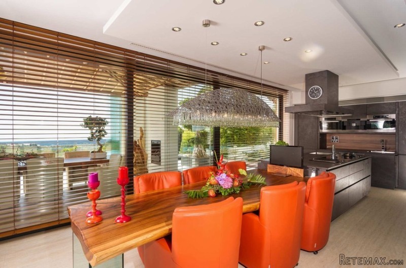 Modern Masterpiece With Bali Touches.. - 2