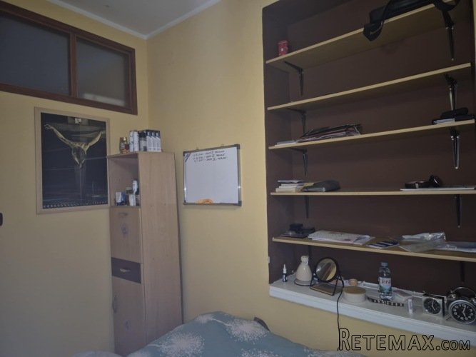 Prodajem stan 52,55,m2 - 10