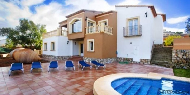 3 Bedroom 2 Bathroom Villa in Javea.