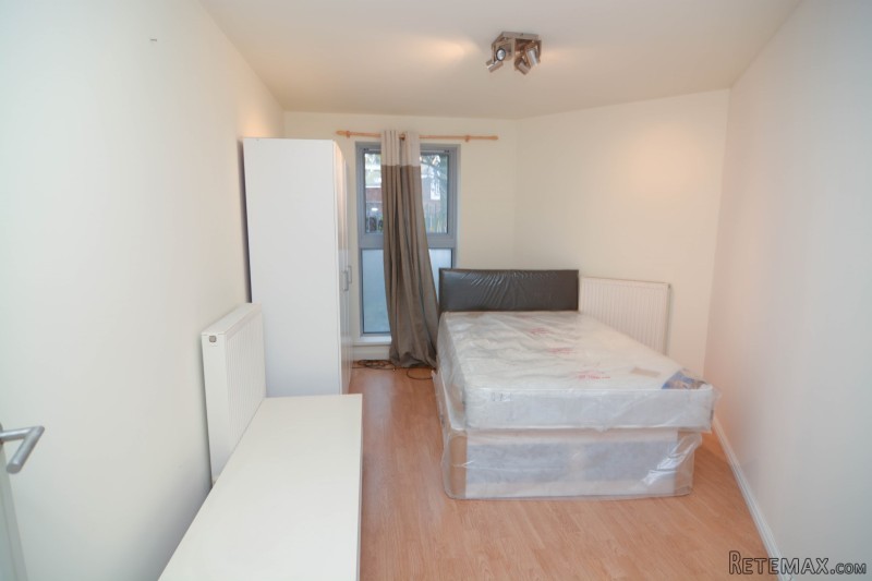 Flatshare - Godalming B - 2