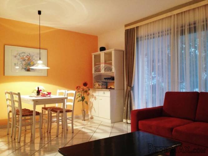 POREČ-apartmanska kuća - 2